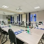 فندق Kyriad Lyon Est - Eurexpo Le