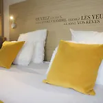 Hotel Kyriad Lyon Est - Eurexpo Le