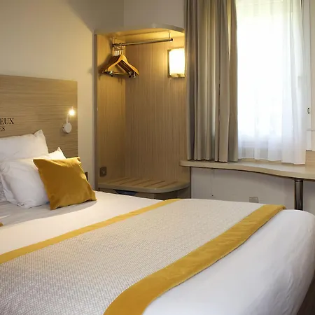 Hotel Kyriad Lyon Est - Eurexpo Le 3*
