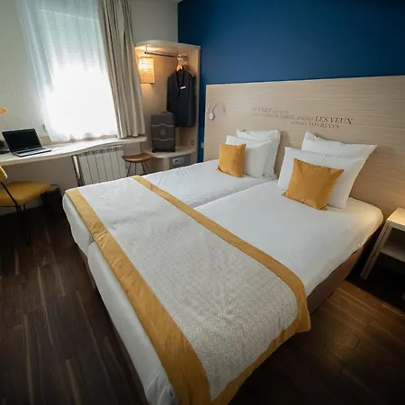 Hotel Kyriad Lyon Est - Eurexpo Le