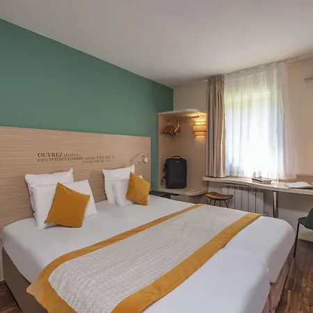 Hotel Kyriad Lyon Est - Eurexpo Le
